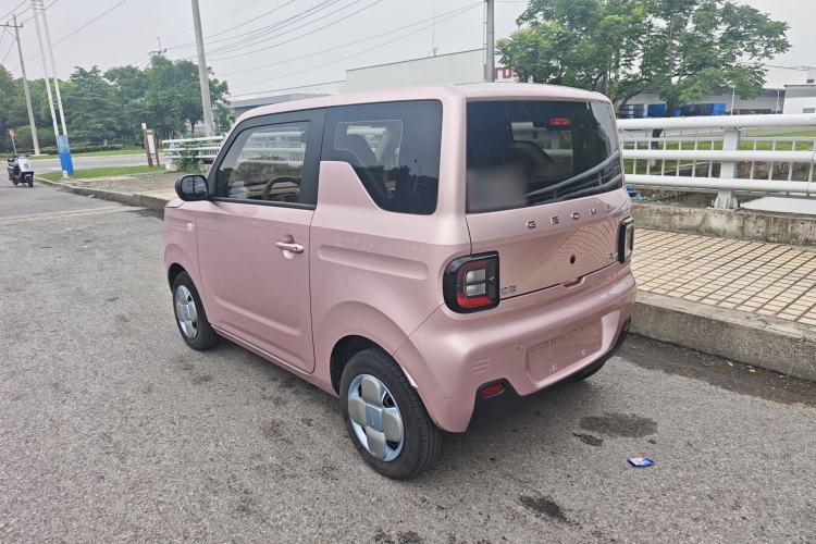 Used Geely Galaxy Panda 2023 Panda Mini 200km Endurance Bear Exterior 6