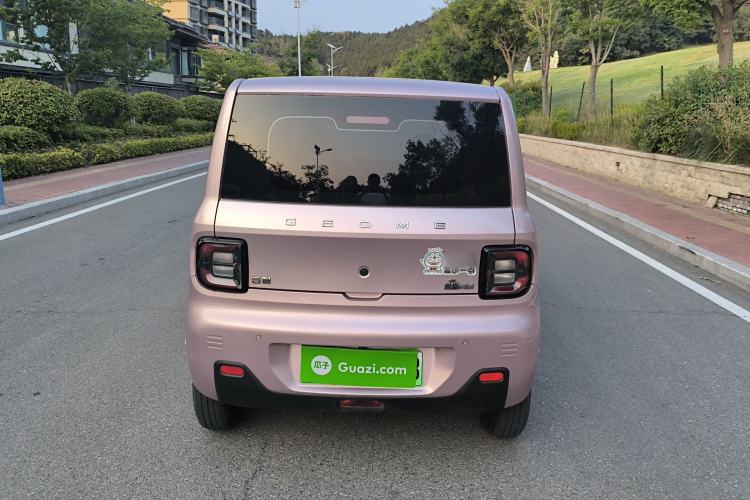 Used Geely Galaxy Panda 2023 Panda Mini 200km Endurance Bear Exterior 6