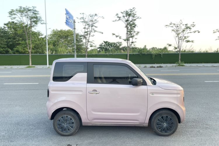 Used Geely Galaxy Panda 2023 Panda Mini 200km Endurance Bear Exterior 7