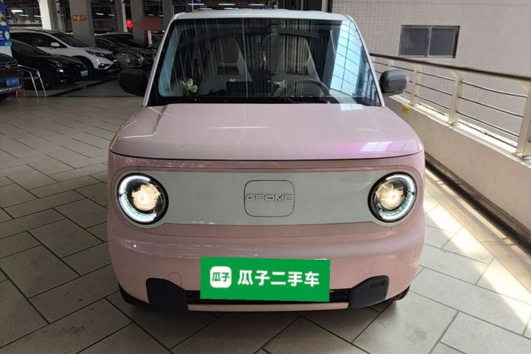 Used Geely Galaxy Panda 2023 Panda Mini 200km Endurance Bear Front