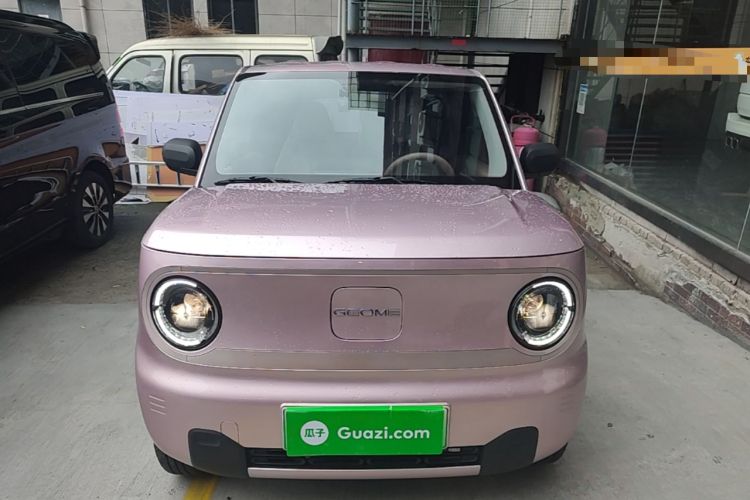 Used Geely Galaxy Panda 2023 Panda Mini 200km Endurance Bear Front