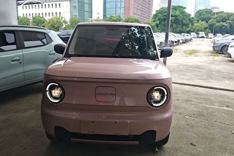 Used Geely Galaxy Panda 2023 Panda Mini 200km Endurance Bear Front