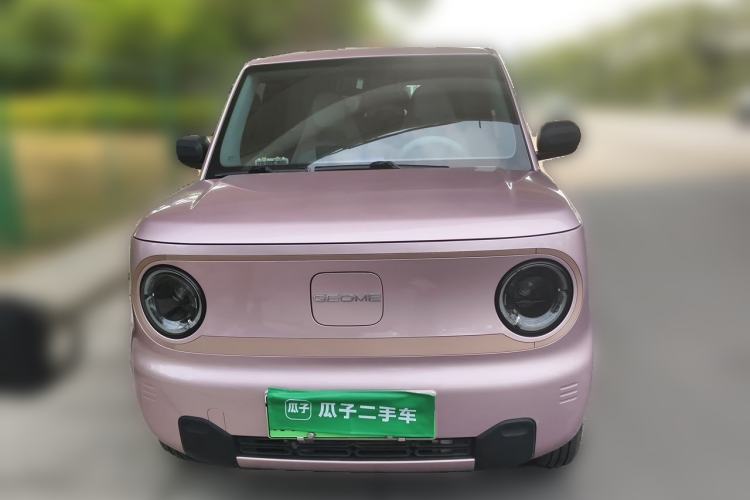 Used Geely Galaxy Panda 2023 Panda Mini 200km Endurance Bear Front