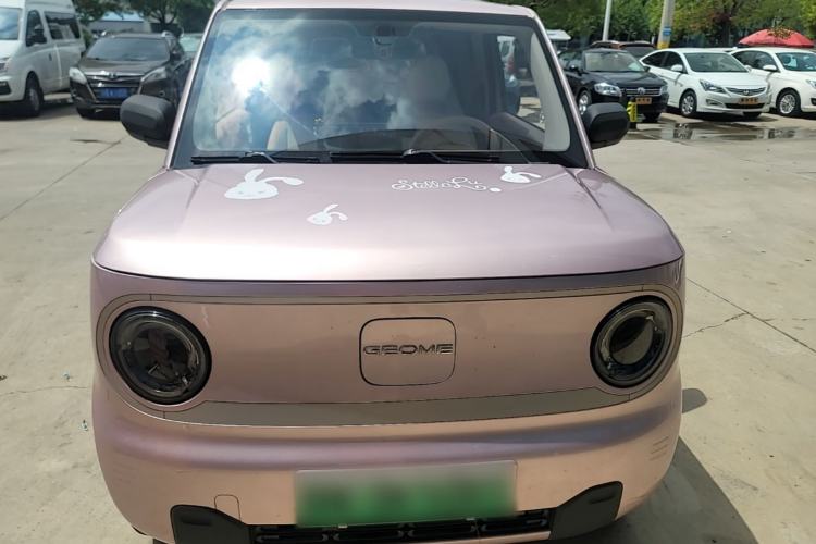 Used Geely Galaxy Panda 2023 Panda Mini 200km Endurance Bear Front