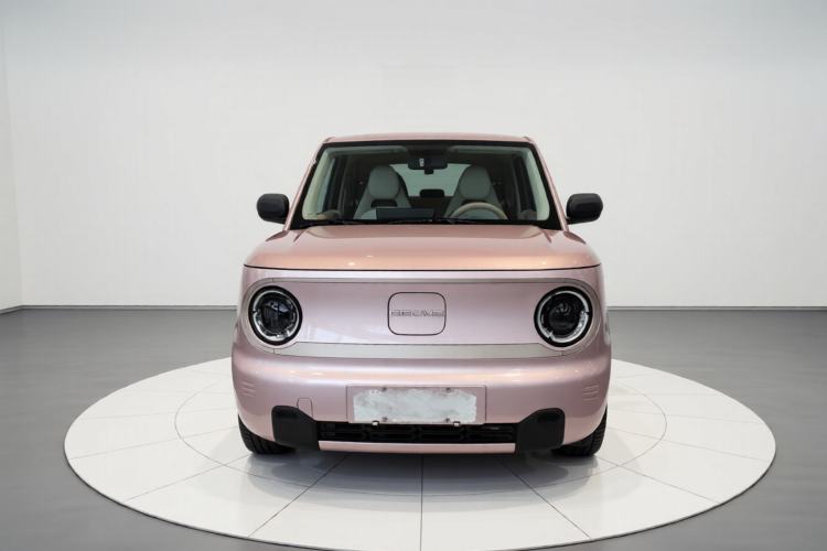 Used Geely Galaxy Panda 2023 Panda Mini 200km Endurance Bear Front