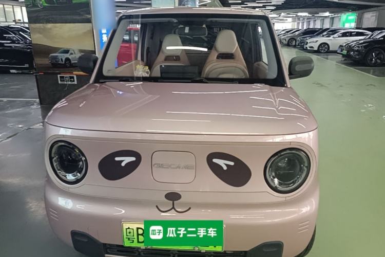 Used Geely Galaxy Panda 2023 Panda Mini 200km Endurance Bear Front