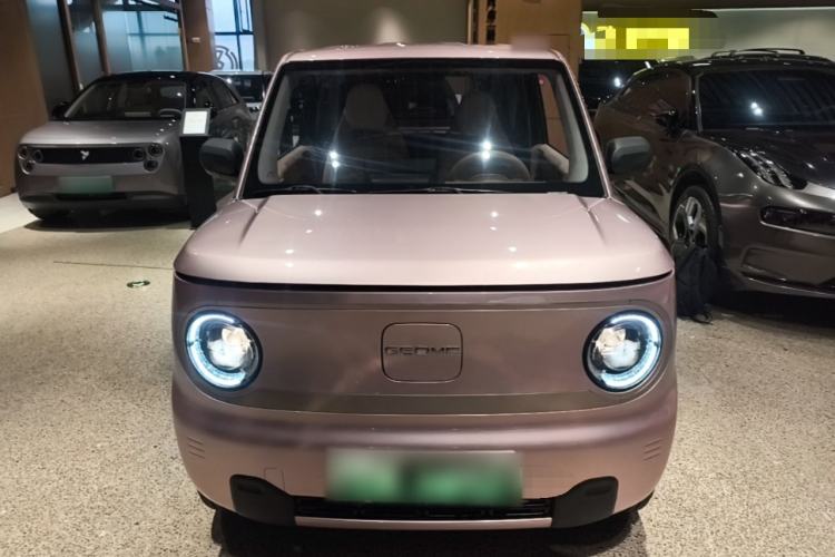 Used Geely Galaxy Panda 2023 Panda Mini 200km Endurance Bear Front
