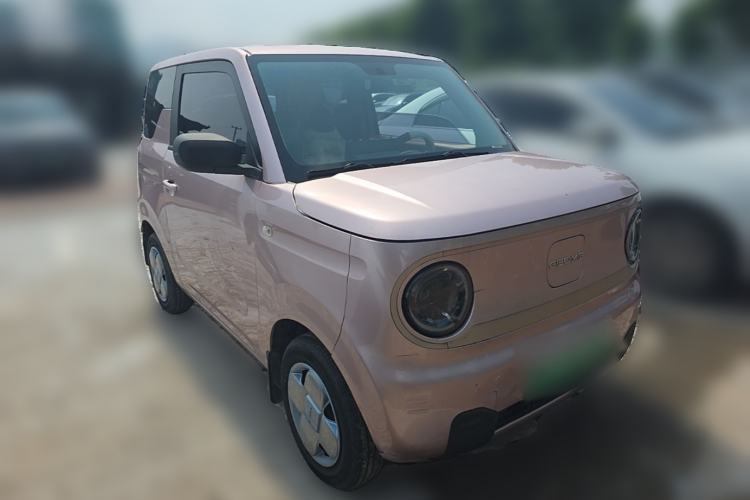 Used Geely Galaxy Panda 2023 Panda Mini 200km Endurance Bear Front Right 45 Deg
