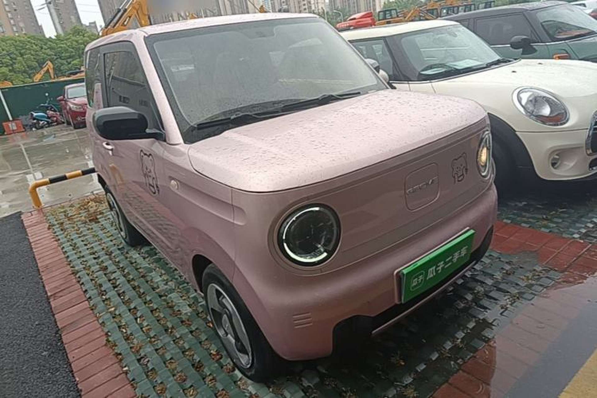 Used Geely Galaxy Panda 2023 Panda Mini 200km Dynamic Bear Front Right 45 Deg
