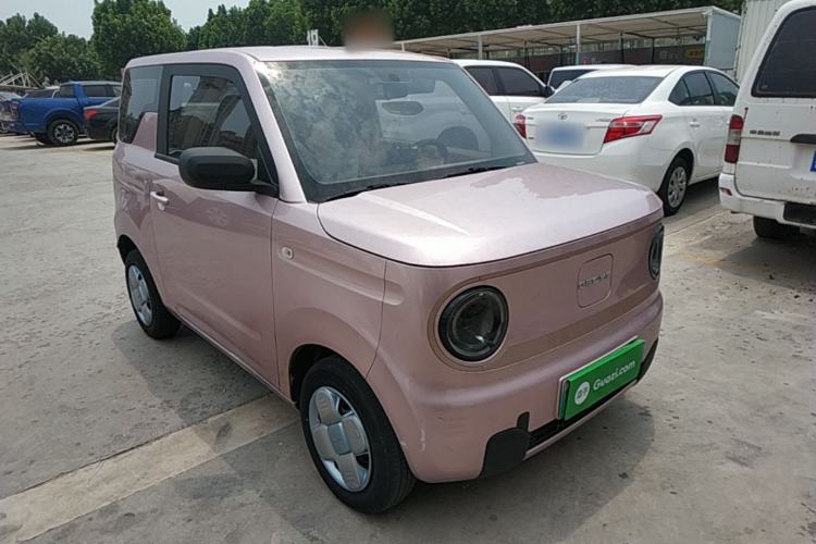 Used Geely Galaxy Panda 2023 Panda Mini 200km Endurance Bear Front Right 45 Deg