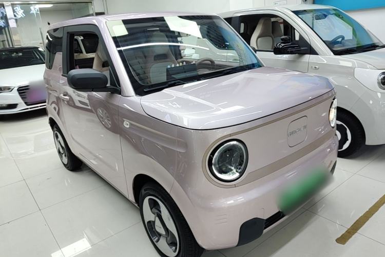 Used Geely Galaxy Panda 2023 Panda Mini 200km Dynamic Bear Front Right 45 Deg