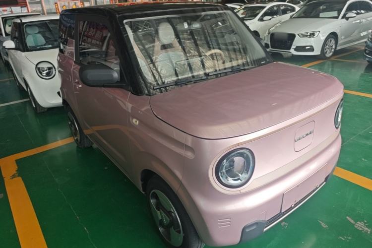 Used Geely Galaxy Panda 2023 Panda Mini 200km Dynamic Bear Front Right 45 Deg