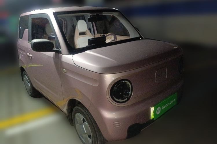 Used Geely Galaxy Panda 2023 Panda Mini 200km Endurance Bear Front Right 45 Deg
