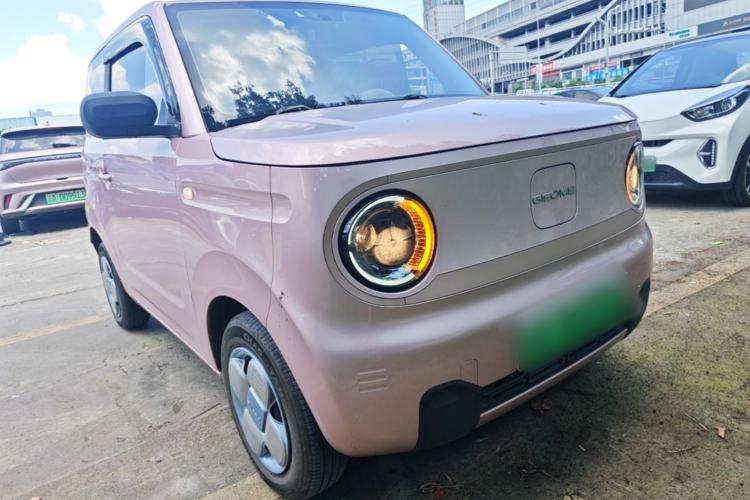 Used Geely Galaxy Panda 2023 Panda Mini 200km Endurance Bear Front Right 45 Deg