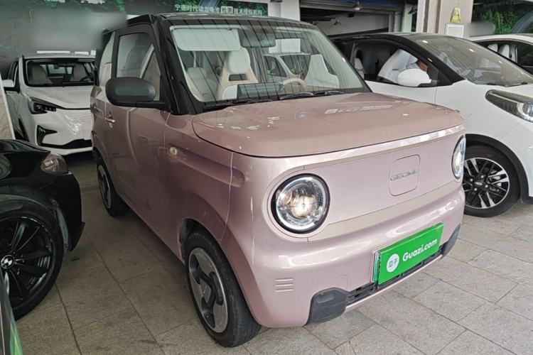 Used Geely Galaxy Panda 2023 Panda Mini 200km Dynamic Bear Front Right 45 Deg