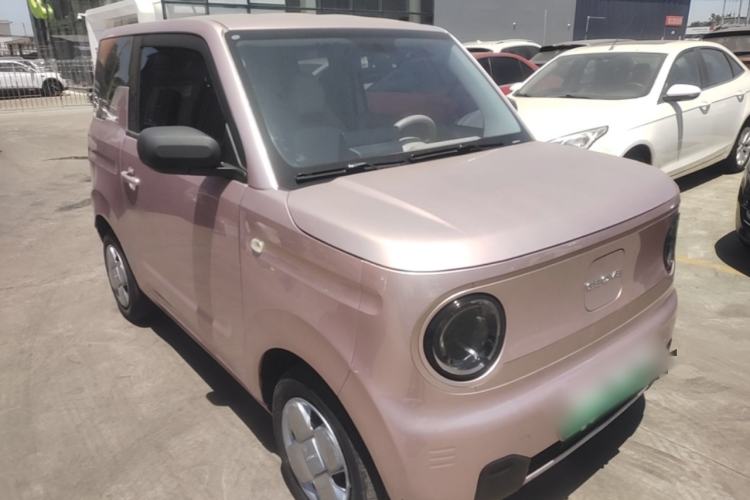 Used Geely Galaxy Panda 2023 Panda Mini 200km Endurance Bear Front Right 45 Deg