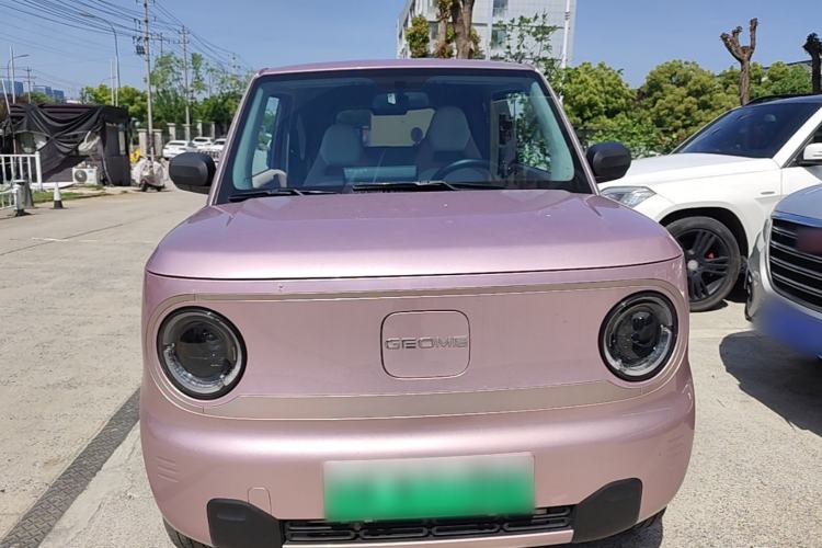 Used Geely Galaxy Panda 2023 Panda Mini 200km Endurance Bear Front