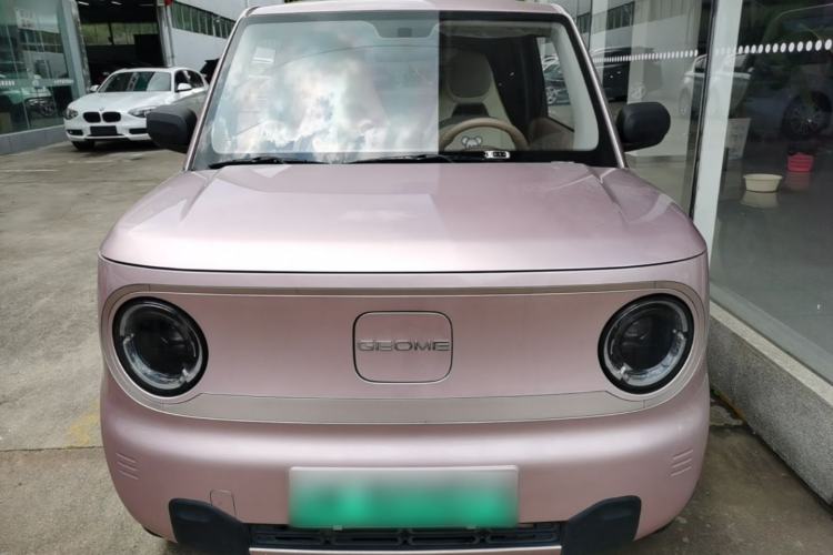 Used Geely Galaxy Panda 2023 Panda Mini 200km Endurance Bear Front