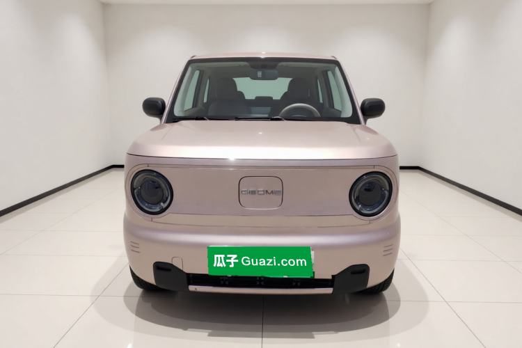 Used Geely Galaxy Panda 2023 Panda Mini 200km Endurance Bear Front