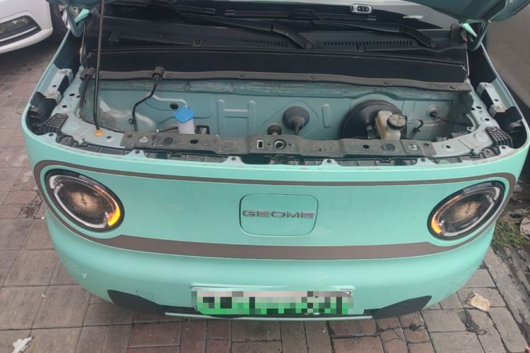 Used Geely Galaxy Panda 2023 Panda Mini 200km Endurance Bear Engine Bay