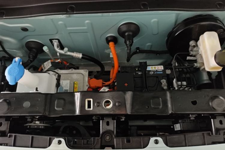 Used Geely Galaxy Panda 2023 Panda Mini 200km Endurance Bear Engine Bay