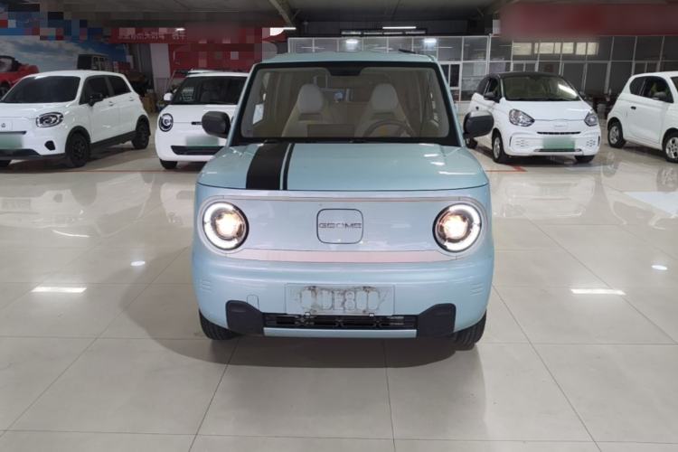 Used Geely Galaxy Panda 2023 Panda Mini 200km Endurance Bear Front