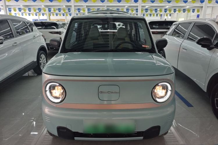 Used Geely Galaxy Panda 2023 Panda Mini 200km Endurance Bear Front