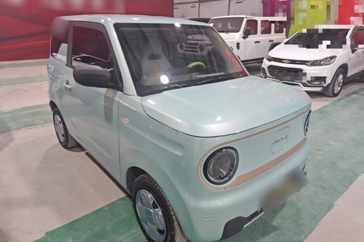 Used Geely Galaxy Panda 2023 Panda Mini 200km Endurance Bear Front Right 45 Deg