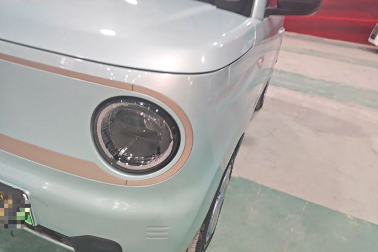 Used Geely Galaxy Panda 2023 Panda Mini 200km Endurance Bear Left Front Headlight