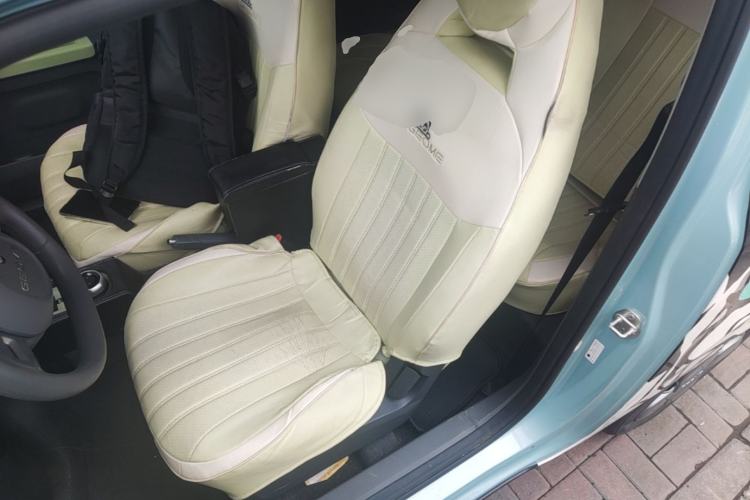 Used Geely Galaxy Panda 2023 Panda Mini 200km Endurance Bear Left Front Seat