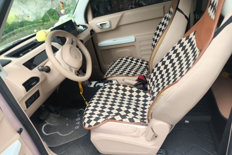 Used Geely Galaxy Panda 2023 Panda Mini 200km Endurance Bear Left Front Seat