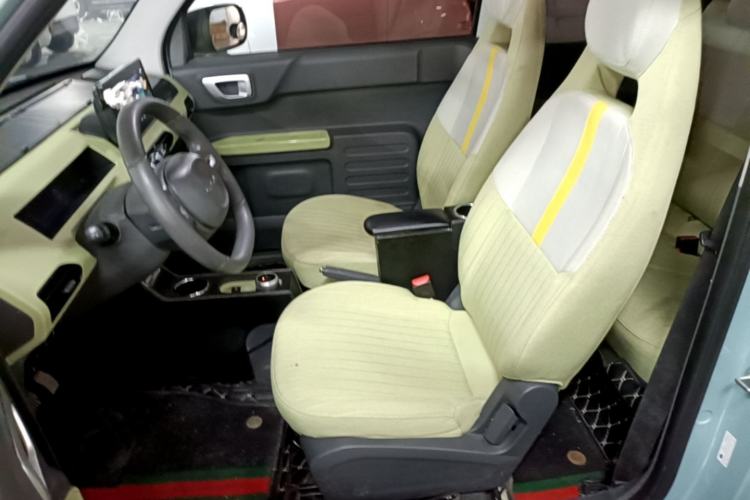 Used Geely Galaxy Panda 2023 Panda Mini 200km Endurance Bear Left Front Seat