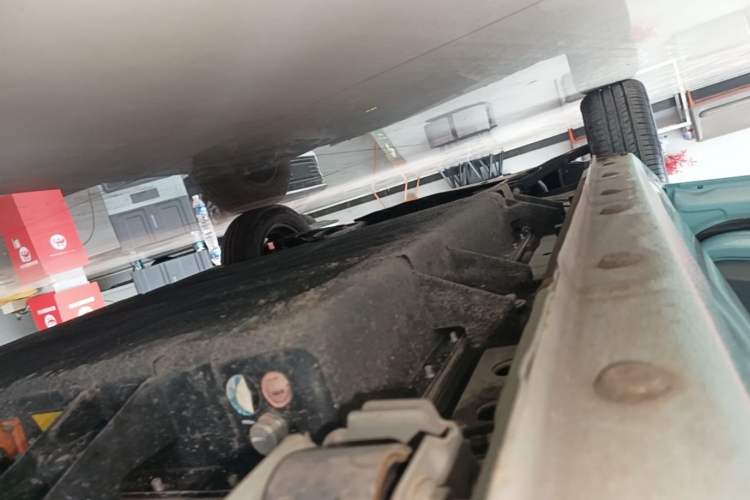 Used Geely Galaxy Panda 2023 Panda Mini 200km Endurance Bear Left Side Sill