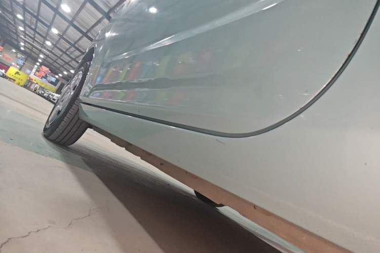 Used Geely Galaxy Panda 2023 Panda Mini 200km Endurance Bear Left Side Sill