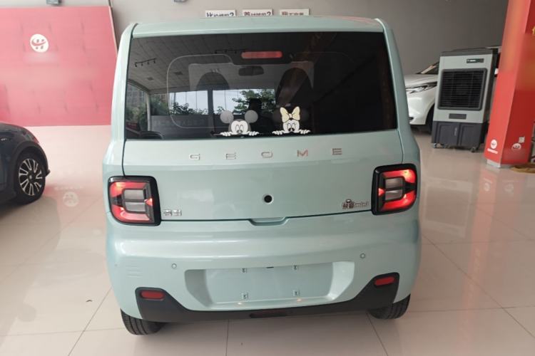 Used Geely Galaxy Panda 2023 Panda Mini 200km Endurance Bear Rear