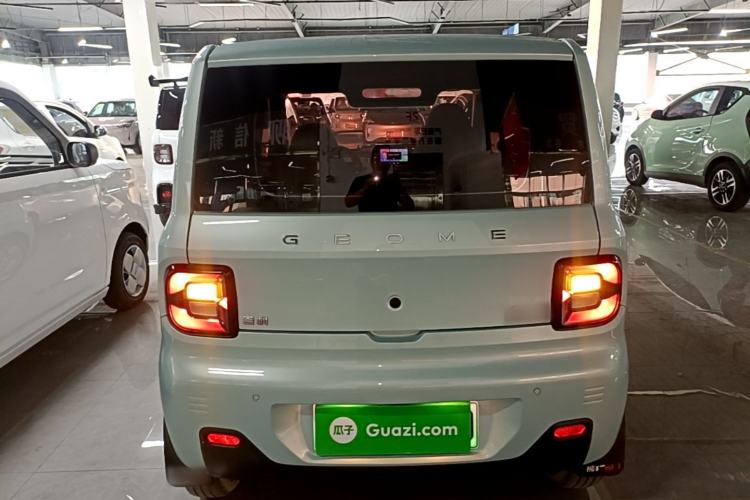 Used Geely Galaxy Panda 2023 Panda Mini 200km Endurance Bear Rear