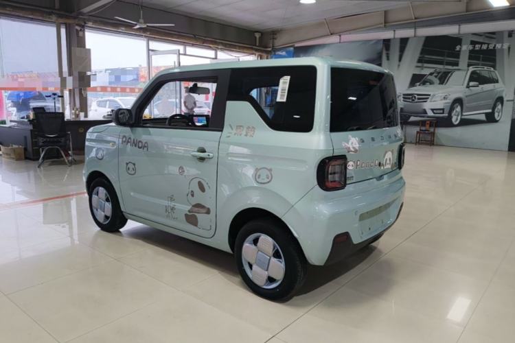Used Geely Galaxy Panda 2023 Panda Mini 200km Endurance Bear Rear Left 45 Deg