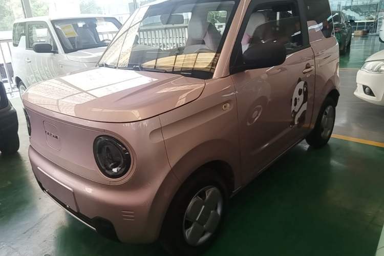 Used Geely Galaxy Panda 2023 Panda Mini 200km Endurance Bear Guazi used car, China used car export, Used car for sale, Used cars, Cheapest cars for sale