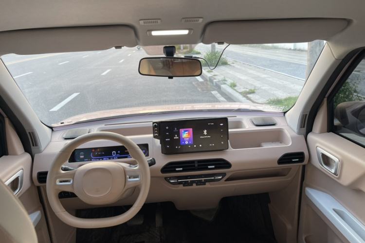 Used Geely Galaxy Panda 2023 Panda Mini 200km Endurance Bear Headliner