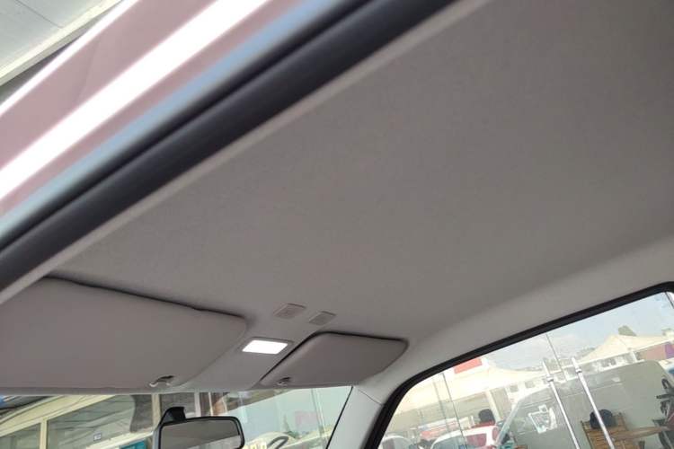 Used Geely Galaxy Panda 2023 Panda Mini 200km Endurance Bear Headliner