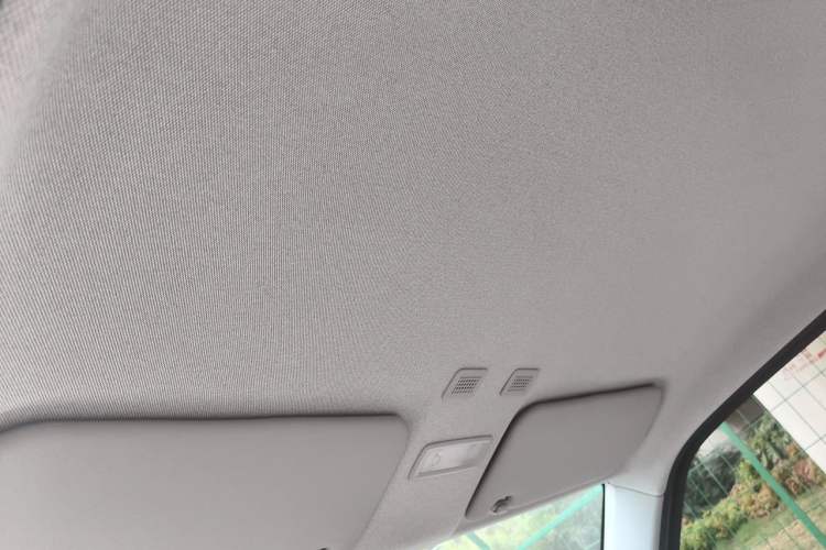 Used Geely Galaxy Panda 2023 Panda Mini 200km Endurance Bear Headliner