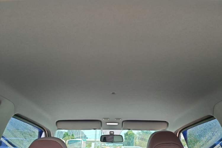 Used Geely Galaxy Panda 2023 Panda Mini 200km Endurance Bear Headliner