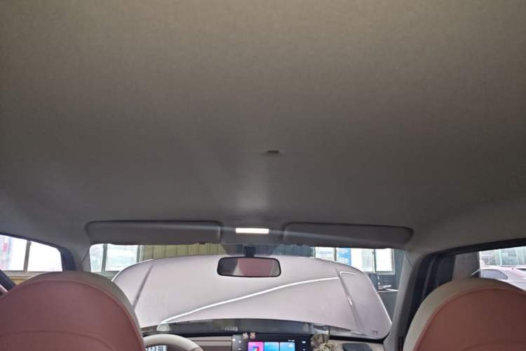 Used Geely Galaxy Panda 2023 Panda Mini 200km Endurance Bear Headliner
