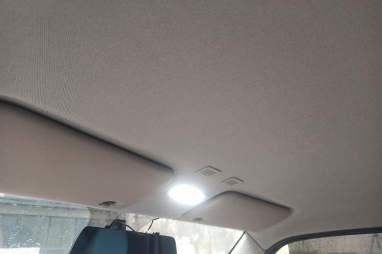 Used Geely Galaxy Panda 2023 Panda Mini 200km Endurance Bear Headliner