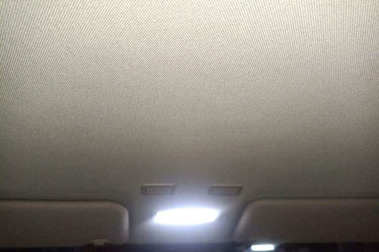 Used Geely Galaxy Panda 2023 Panda Mini 200km Endurance Bear Headliner