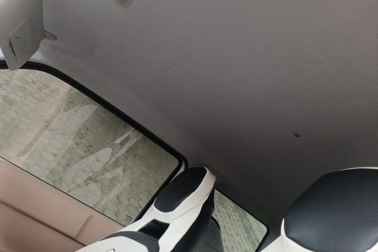 Used Geely Galaxy Panda 2023 Panda Mini 200km Endurance Bear Headliner