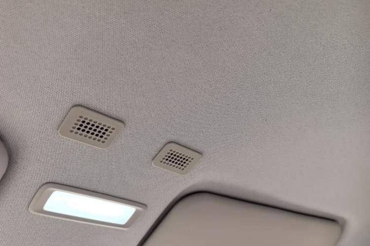 Used Geely Galaxy Panda 2023 Panda Mini 200km Endurance Bear Headliner