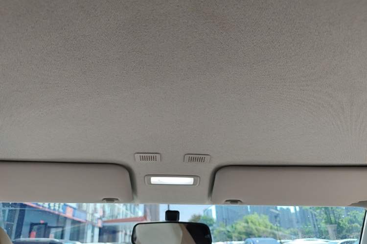 Used Geely Galaxy Panda 2023 Panda Mini 200km Endurance Bear Headliner