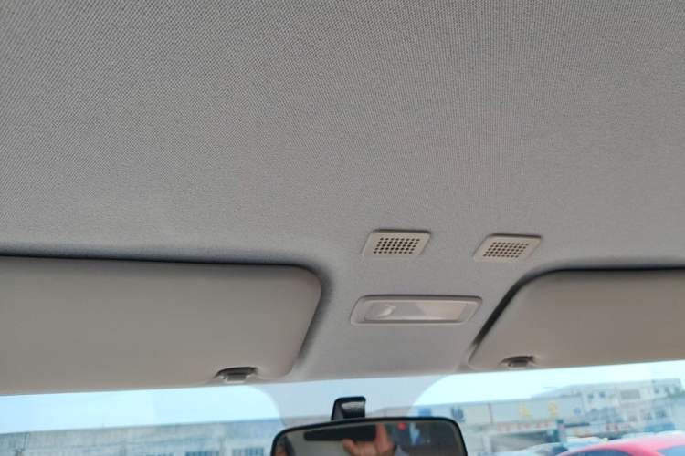 Used Geely Galaxy Panda 2023 Panda Mini 200km Endurance Bear Headliner
