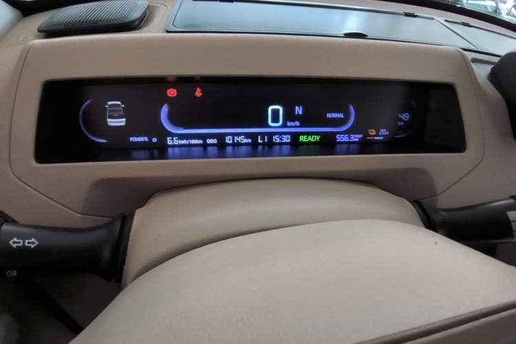 Used Geely Galaxy Panda 2023 Panda Mini 200km Endurance Bear Instrument Cluster